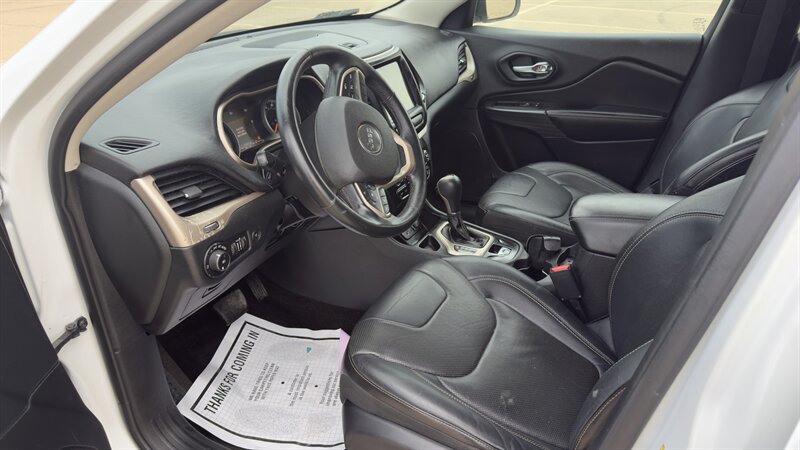 2015 Jeep Cherokee Limited - Photo 13 - Houston, TX 77082