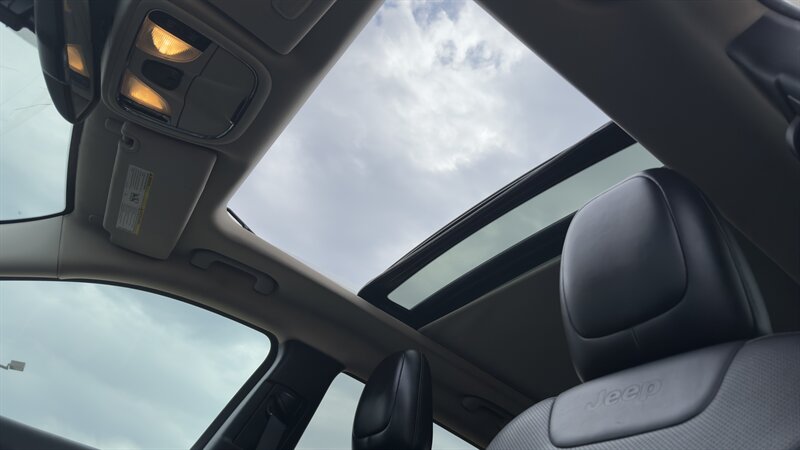 2015 Jeep Cherokee Limited - Photo 21 - Houston, TX 77082