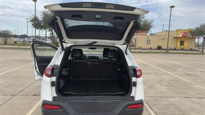 2015 Jeep Cherokee Limited - Photo 16 - Houston, TX 77082