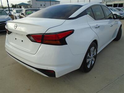 2024 Nissan Altima 2.5 S   - Photo 5 - Houston, TX 77082