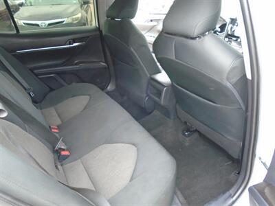2021 Toyota Camry LE   - Photo 13 - Houston, TX 77082