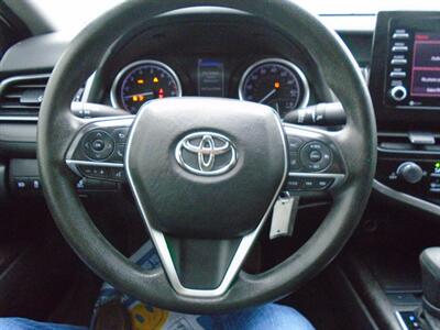 2021 Toyota Camry LE   - Photo 14 - Houston, TX 77082