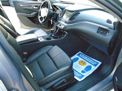 2017 Chevrolet Impala LT - Photo 12 - Houston, TX 77082