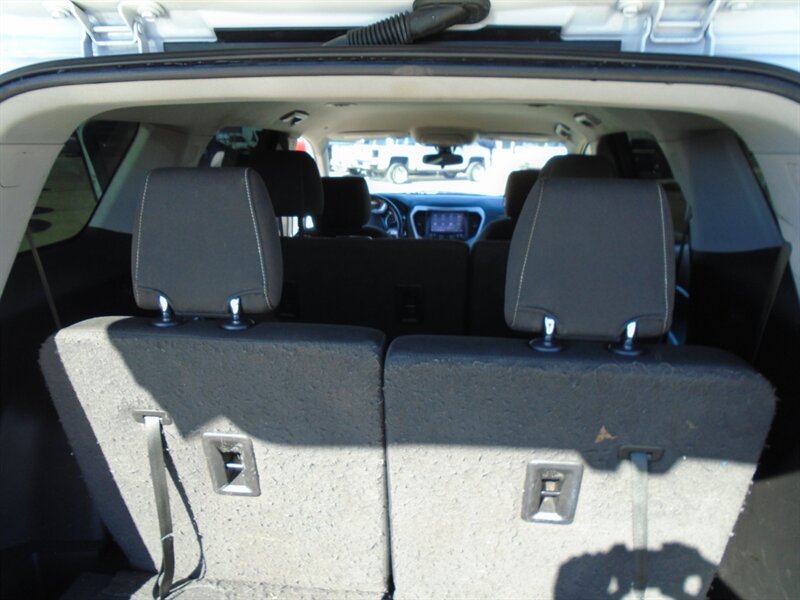 2020 GMC Acadia SLE - Photo 18 - Houston, TX 77082