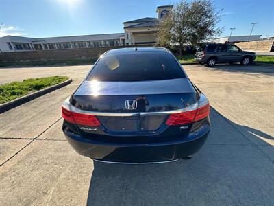 2015 Honda Accord EX-L   - Photo 6 - Houston, TX 77082