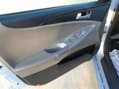 2012 Hyundai SONATA GLS   - Photo 9 - Houston, TX 77082