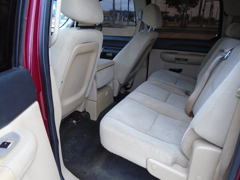 2007 Chevrolet Silverado 1500 Work Truck - Photo 12 - Houston, TX 77082