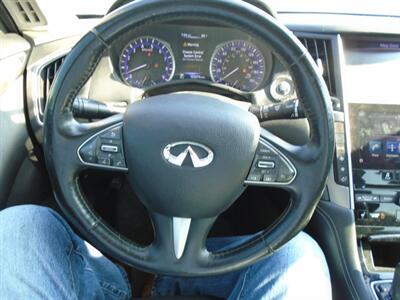 2017 INFINITI Q50 3.0T Signature Edition   - Photo 9 - Houston, TX 77082