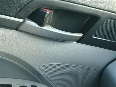 2017 Hyundai ELANTRA SE - Photo 13 - Houston, TX 77082