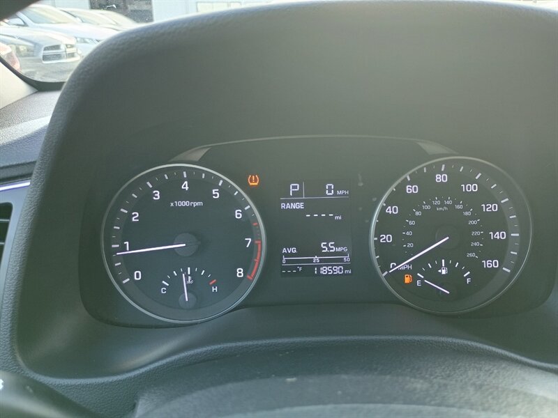 2017 Hyundai ELANTRA SE - Photo 10 - Houston, TX 77082