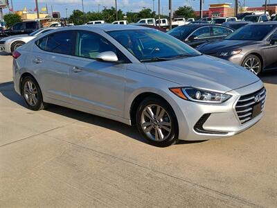 2017 Hyundai ELANTRA SE - Photo 3 - Houston, TX 77082