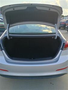 2017 Hyundai ELANTRA SE - Photo 18 - Houston, TX 77082