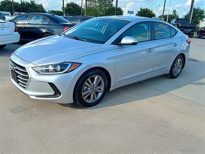 2017 Hyundai ELANTRA SE - Photo 2 - Houston, TX 77082