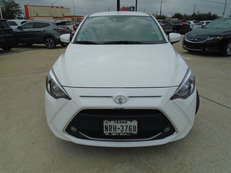 2020 Toyota Yaris L - Photo 2 - Houston, TX 77082