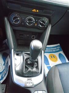 2020 Toyota Yaris L - Photo 12 - Houston, TX 77082