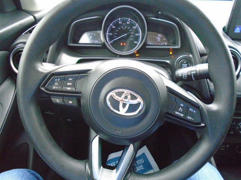 2020 Toyota Yaris L - Photo 9 - Houston, TX 77082