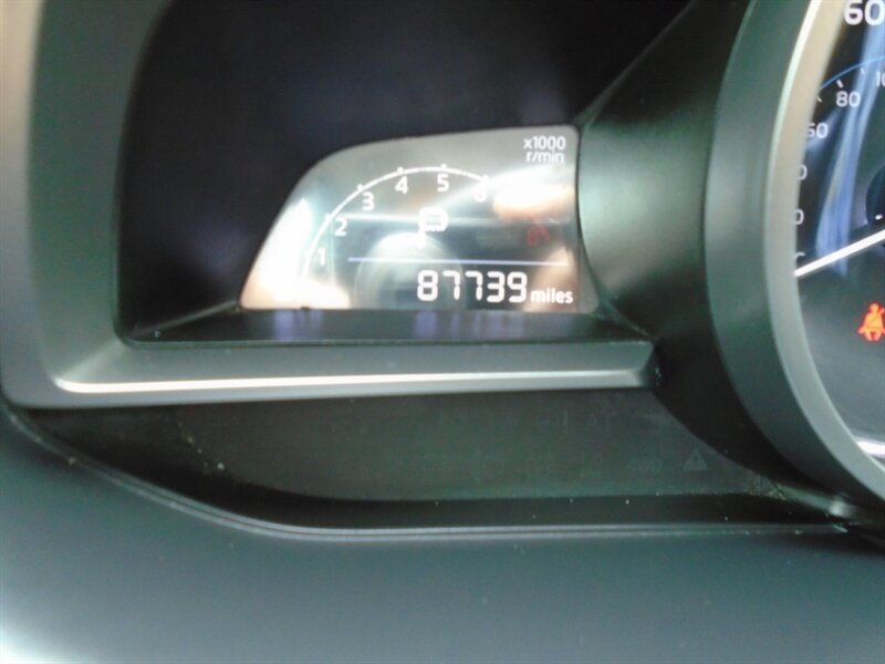 2020 Toyota Yaris L - Photo 11 - Houston, TX 77082