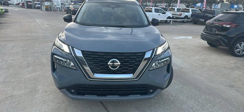 2021 Nissan Rogue SL - Photo 2 - Houston, TX 77082