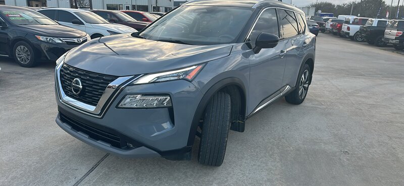 2021 Nissan Rogue SL   - Photo 1 - Houston, TX 77082