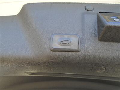 2015 GMC Acadia SLE-2 - Photo 16 - Houston, TX 77082