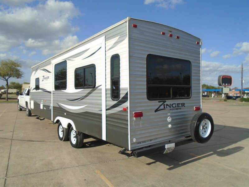 2016 Zinger ZT27RL16 - Photo 7 - Houston, TX 77082