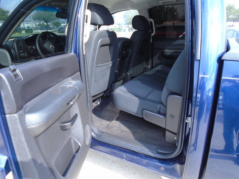 2012 GMC Sierra 1500 SL - Photo 18 - Houston, TX 77082