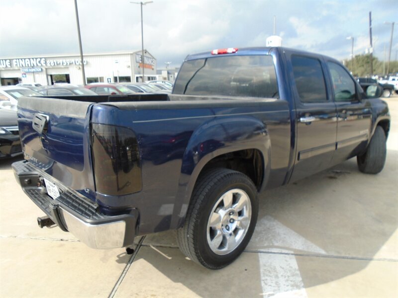 2012 GMC Sierra 1500 SL - Photo 6 - Houston, TX 77082