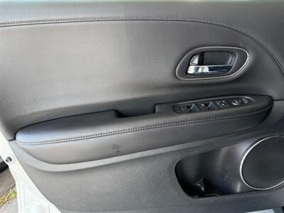 2020 Honda HR-V EX-L   - Photo 24 - Orange, CA 92868