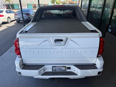 2002 Chevrolet Avalanche 1500   - Photo 15 - Orange, CA 92868