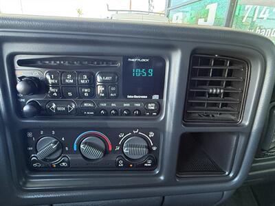 2002 Chevrolet Avalanche 1500   - Photo 27 - Orange, CA 92868