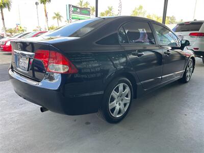 2011 Honda Civic LX   - Photo 10 - Orange, CA 92868