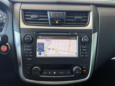 2016 Nissan Altima 2.5 SV   - Photo 32 - Orange, CA 92868