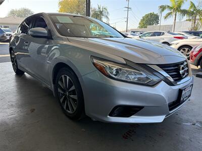 2016 Nissan Altima 2.5 SV   - Photo 8 - Orange, CA 92868