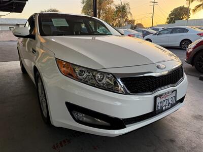 2013 Kia Optima EX - Photo 9 - Orange, CA 92868