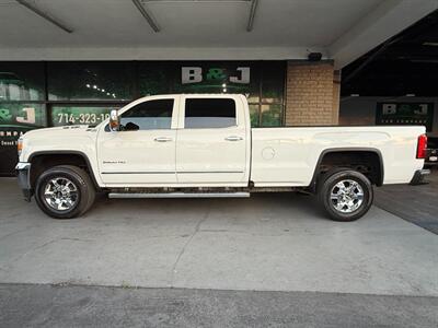 2017 GMC Sierra 2500HD SLT   - Photo 5 - Orange, CA 92868
