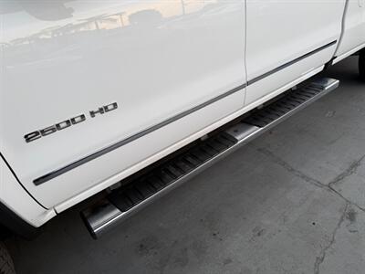 2017 GMC Sierra 2500HD SLT   - Photo 17 - Orange, CA 92868
