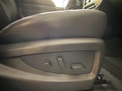 2017 GMC Sierra 2500HD SLT   - Photo 33 - Orange, CA 92868