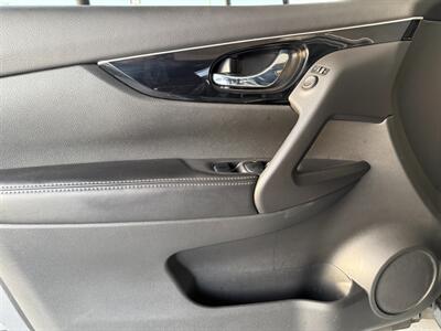 2018 Nissan Rogue Sport SL   - Photo 25 - Orange, CA 92868