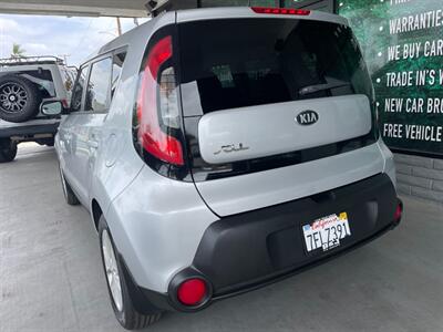 2014 Kia Soul - Photo 7 - Orange, CA 92868
