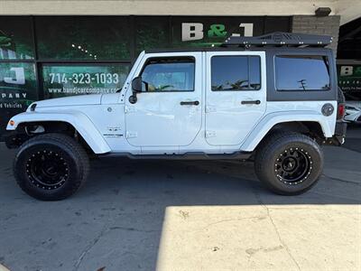 2018 Jeep Wrangler JK Unlimited Sahara   - Photo 4 - Orange, CA 92868