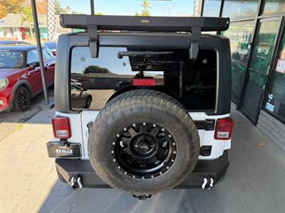 2018 Jeep Wrangler JK Unlimited Sahara   - Photo 15 - Orange, CA 92868
