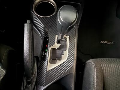 2015 Toyota RAV4 XLE   - Photo 32 - Orange, CA 92868