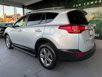 2015 Toyota RAV4 XLE   - Photo 4 - Orange, CA 92868
