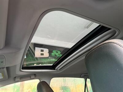 2015 Toyota RAV4 XLE   - Photo 17 - Orange, CA 92868