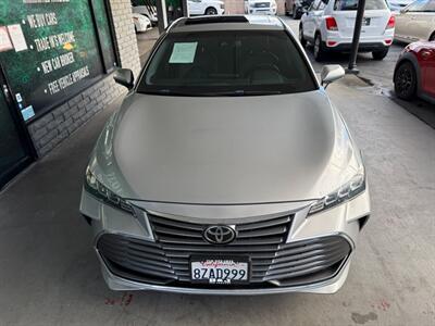 2019 Toyota Avalon XLE   - Photo 11 - Orange, CA 92868