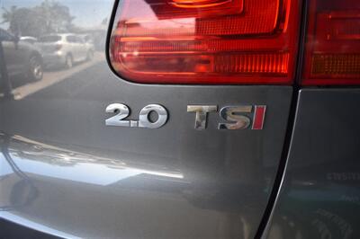2014 Volkswagen Tiguan SE   - Photo 18 - Orange, CA 92868