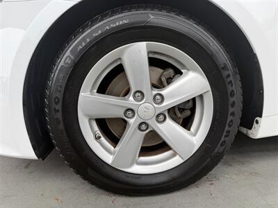 2015 Kia Optima LX   - Photo 35 - Orange, CA 92868