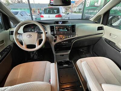 2013 Toyota Sienna LE 8-Passenger   - Photo 41 - Orange, CA 92868