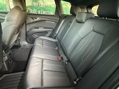 2022 Audi Q4 e-tron quattro Premium Plus - Photo 26 - Orange, CA 92868