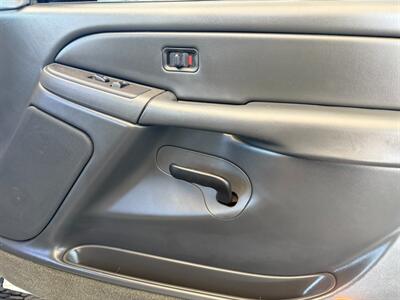 2004 Chevrolet Silverado 2500HD LS   - Photo 24 - Orange, CA 92868